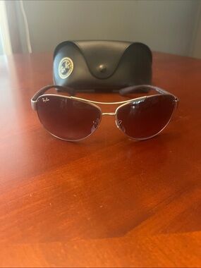 Ray-Ban Women’s Aviator Sunglasses in Silver Frame with purple Lenses